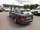 Toyota Avensis - 5