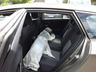 Toyota Avensis - 11