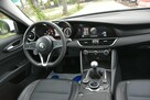 Alfa Romeo Giulia 2.2d Manual 2018r. jak NOWA 31tkm DNA NAVi Skóra LED Polecam - 11