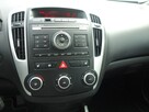 Kia Ceed - 11