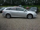 TOYOTA AVENSIS BENZYNA - 4
