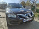 Volkswagen Touareg 3,2l. benz. 220HP Zadbany. Polecam. - 11