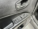 Jeep Compass 1.6 M-Jet 120KM*Black*Lift*Skóry*El.Fotele*Full Led*Navi*KeyLessGoFULL - 13