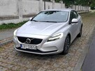 Volvo v40 D2 Momentum LIFT - 4
