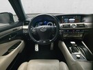 Lexus LS - 10