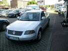 Volkswagen Passat - 1