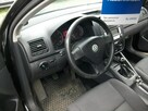 Volkswagen Golf - 5