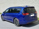 Chrysler Pacifica - 4