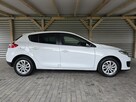 Renault Megane 1.6 i 110 KM / Limited - 9