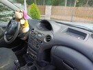 Sprzedam Toyota Yaris 2005 - 7