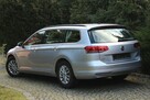 Volkswagen Passat - 2