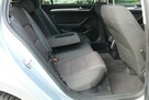 Volkswagen Passat - 15