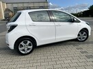 Toyota Yaris Hybryda - 9