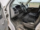 Volkswagen Transporter - 8