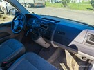 Volkswagen Transporter - 11