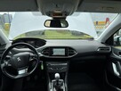 Peugeot 308 - 8