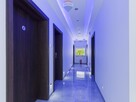 Obiekt hotelowy nad jeziorem na Mazurach. - 14