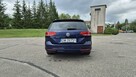 Volkswagen Passat - 4