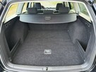 Volkswagen Passat - 4