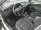 Ford Focus Titanium X 1.0 EcoBoost 125 KM Kombi RB68738 - 9