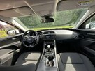 Jaguar XE - 12