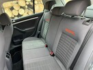 VOLKSWAGEN GOLF V - 9