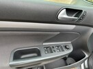 VOLKSWAGEN GOLF V - 13