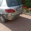 Toyota Avensis Verso - 4