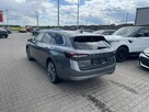 Škoda Superb 4x4 L&K Automat Kamery360 Webasto Skóra Hak 193KM - 4