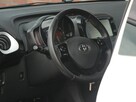 Toyota Aygo Klima*GrzaneFotele*Kamera*PanelDotyk*Esp*Led*Bluet*Alu15*Gwar VGS - 11