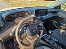 Peugeot 208 - 11