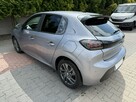 Peugeot 208 - 1