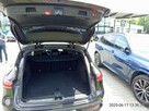 Mercedes EQC - 9