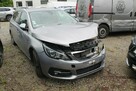 Peugeot 308 - 1