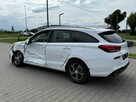 Hyundai i30 Pure*Kamera*Led*NiskiPrzebieg*Zadbany*KsiążkiSerwisowe*GrzaneFotele* - 4