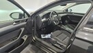 Volkswagen Passat - 7