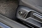 Volkswagen Passat 2.0 140 KM Xenon Climatronic 2 x Pdc - 12