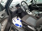 Ford Galaxy - 8