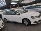 Volkswagen Passat - 3