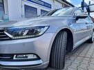 Volkswagen Passat - 13