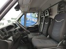 Iveco Daily 35S16S V Hi-Matic Tył na Poduszkach Drzwi Boczne Winda 750kg Przód Ledy 2020r - 14