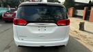 Chrysler Pacifica - 4