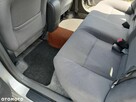 Toyota Prius - 12