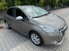 Peugeot 208 - 6