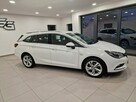 Opel Astra Bogate wyposażenie / Roczna gwarancja w cenie / wzorowy stan - 9