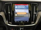 Volvo V60 T6 AWD Ultra Dark Hybryda Plug-In MY 2025 - 12