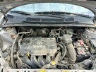 Toyota Yaris  1.3 01r - 8