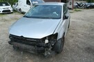 Volkswagen Polo - 2