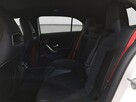 Mercedes A 35 AMG - 12