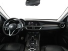 Alfa Romeo Stelvio 4x4 automat skóra navi klima auto grzane fotele kamera cofania - 15